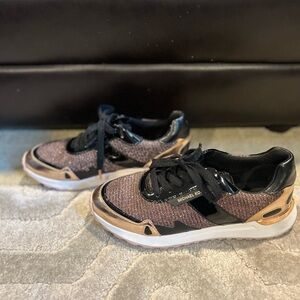 Michael Kors Monroe Mixed Media Womens Trainers size 8